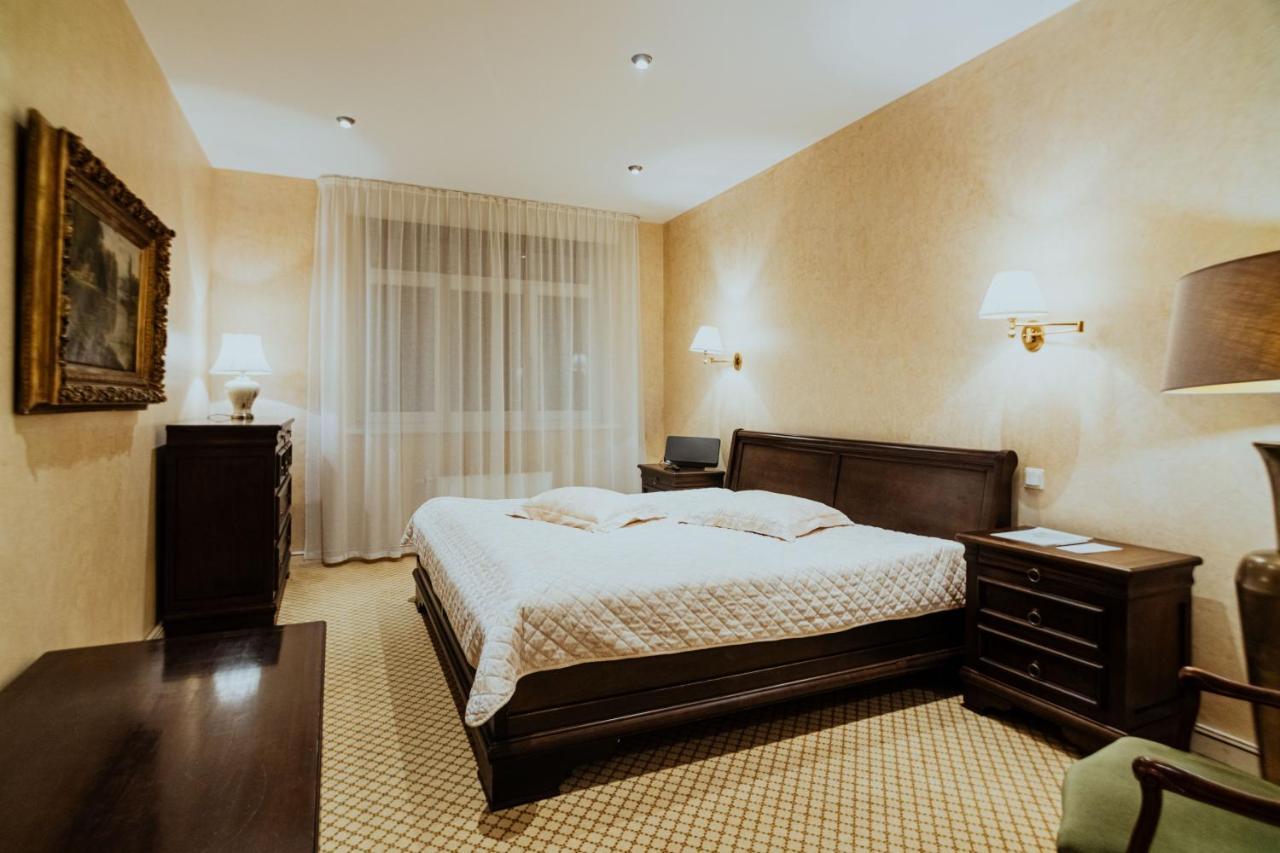 Piena Muiza - Berghof Hotel & Spa Sieksate Екстериор снимка