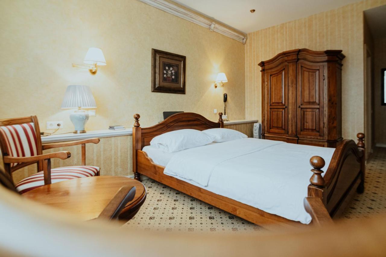 Piena Muiza - Berghof Hotel & Spa Sieksate Екстериор снимка