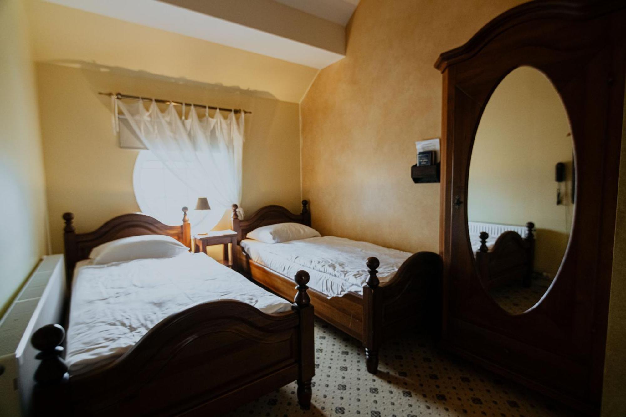 Piena Muiza - Berghof Hotel & Spa Sieksate Стая снимка